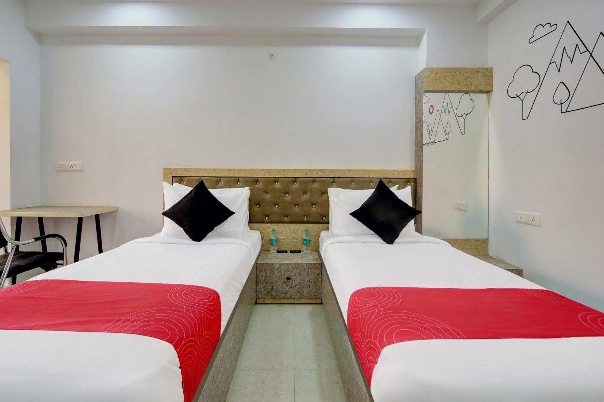 Super Grand Collection O Near Sarjapur Road Near 7D Voyage Ξενοδοχείο Μπανγκαλόρ Εξωτερικό φωτογραφία
