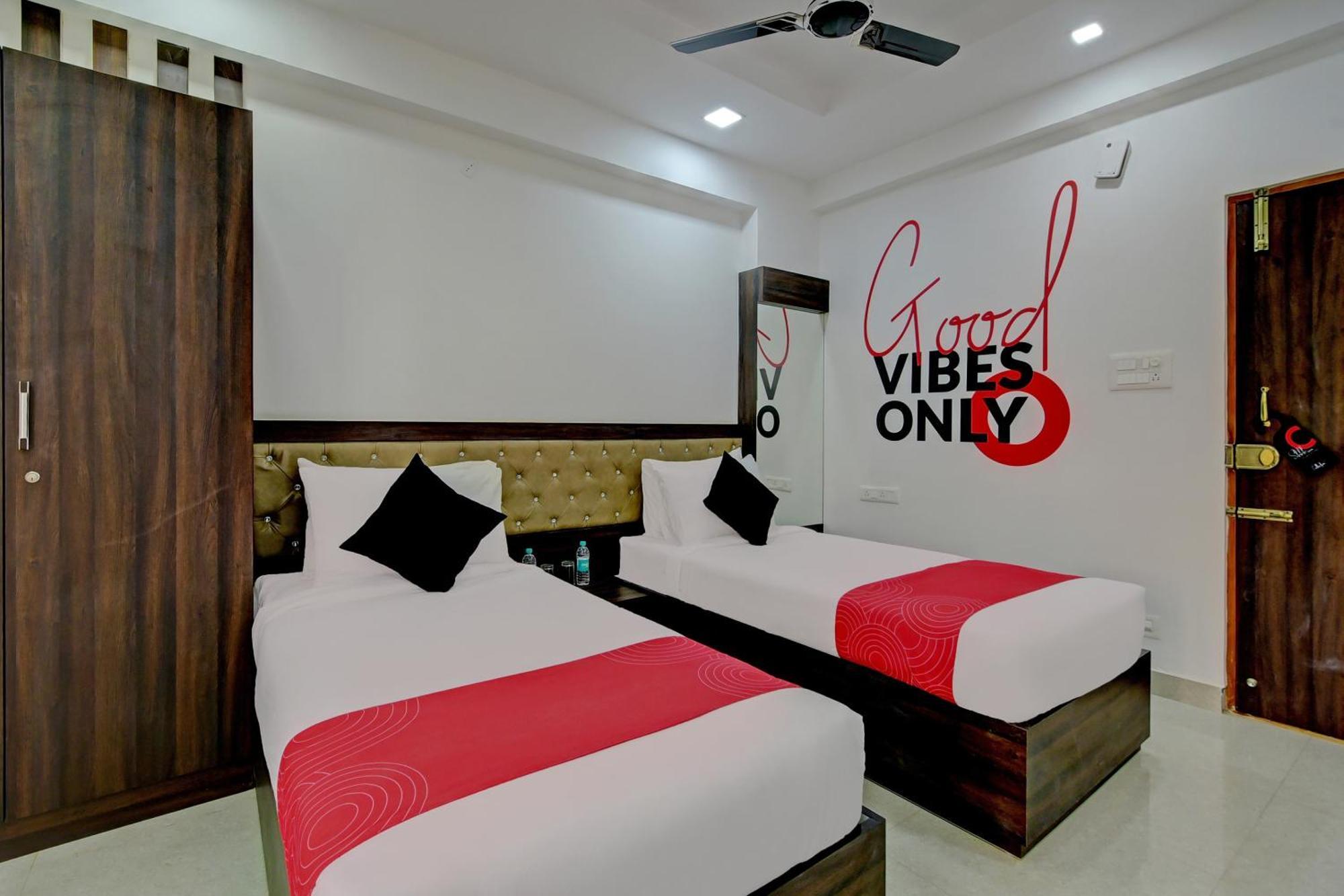 Super Grand Collection O Near Sarjapur Road Near 7D Voyage Ξενοδοχείο Μπανγκαλόρ Εξωτερικό φωτογραφία